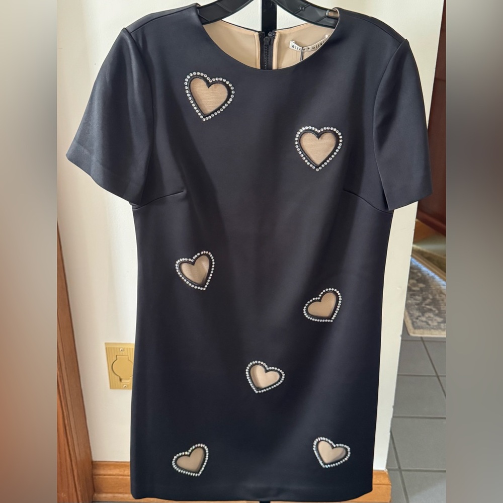 NWT Alice + Olivia Clyde Embellished Cap Sleeve Shift Dress Sz. 8 - Picture 5 of 14
